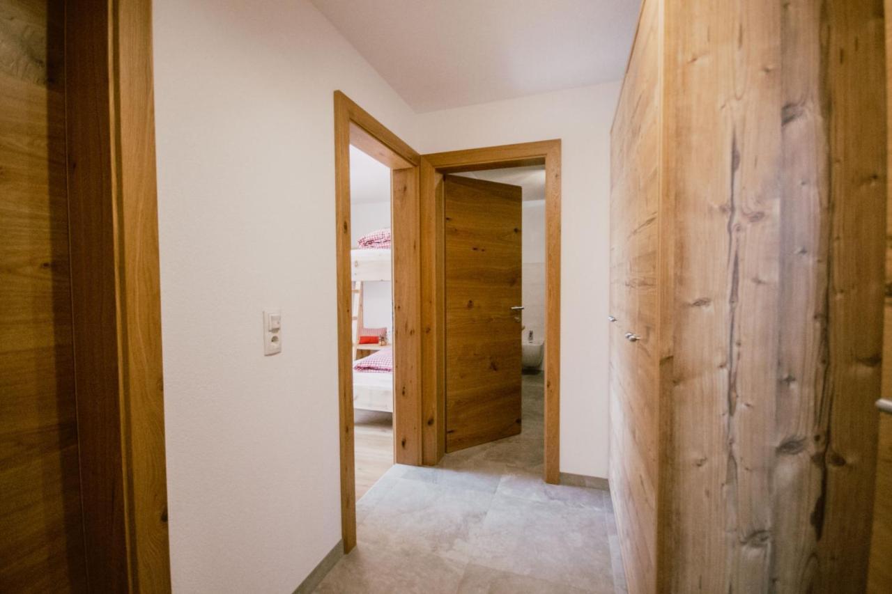 Nedererhof - Zimmer Edelweiss Mit Gemeinschaftskueche Schmirn Exterior foto